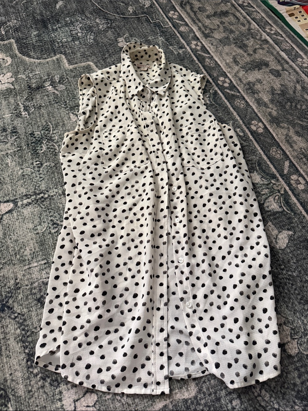 Merona White Sleeveless Polka Dot Button-Front Blouse
